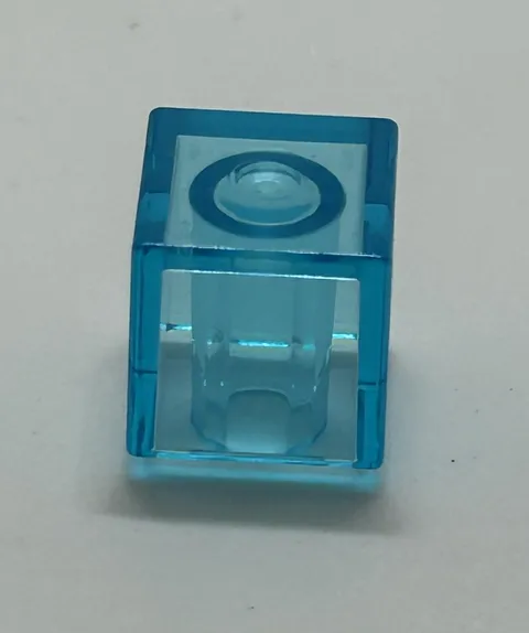 Lego 19729 Transparent light-blue Tesseract or minifigure head modified cube