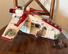 Lego star wars republic gunship 75021.
