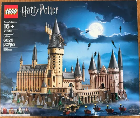LEGO Harry Potter Hogwarts Castle 71043 NEW Factory Sealed/Box Wear