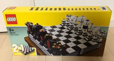LEGO 40174 Iconic Chess 2 in 1 Complete Set Ages 9+ Classic Game Unopened Japan