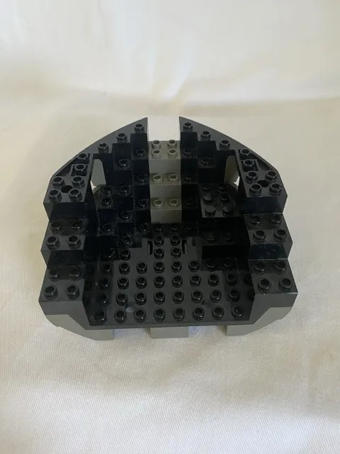 Lego Boat Hull Small Bow 12 x 12 × 51/3 w/ Black Top (6050/6051) #32