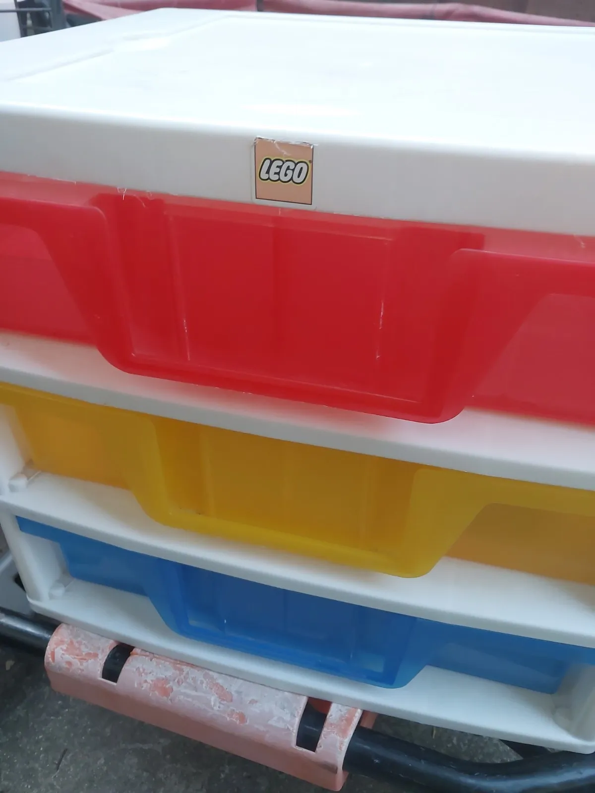 LEGO 3-Drawer Storage Organizer with Sorting Trays & 2 Baseplates - Red, Blue 