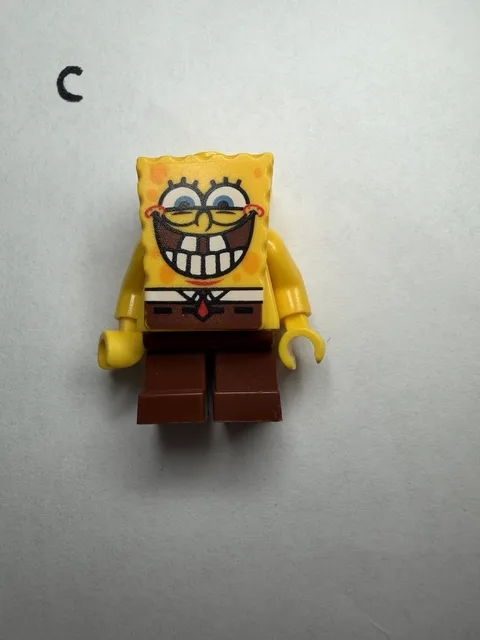 Lego SpongeBob SquarePants 3833 Grin with Bottom Teeth Minifigure