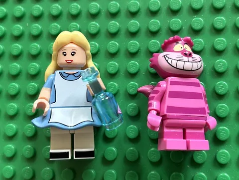 Lego Cheshire Cat & Alice In Wonderland Minifigure Disney Series 1 71012 2016