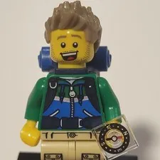 LEGO CMF Collectible Minifigure Series 16 Hiker 71013 (No Map)