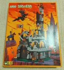 LEGO System Castle Night Lord's Castle 6097 & Traitor Transport 6047 Used Comp