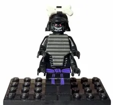 LEGO Ninjago Lord Gardon Minifigure with Helmet, Bone Crest