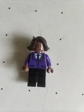 LEGO Owl Post Worker Minifigure hp431 From Harry Potter 76422