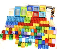 LEGO Duplo Mixed Building Blocks Lot Figures Windows Door Baseplate 100+ Pcs