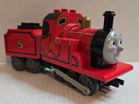Lego Duplo James the Train Thomas & Friends Locomotive Engine Coal Car Tender 