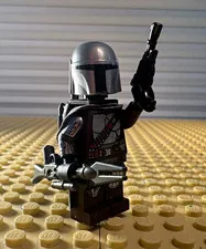 LEGO Star Wars The Mandalorian Minifigure Printed Arms w/ Custom Accessories