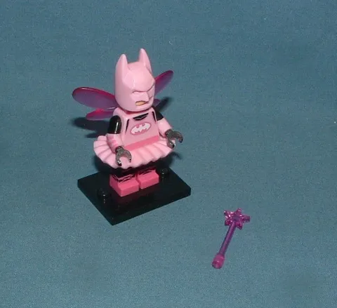 LEGO BATMAN MOVIE, FAIRY BATMAN FIGURE - LEGO - USED