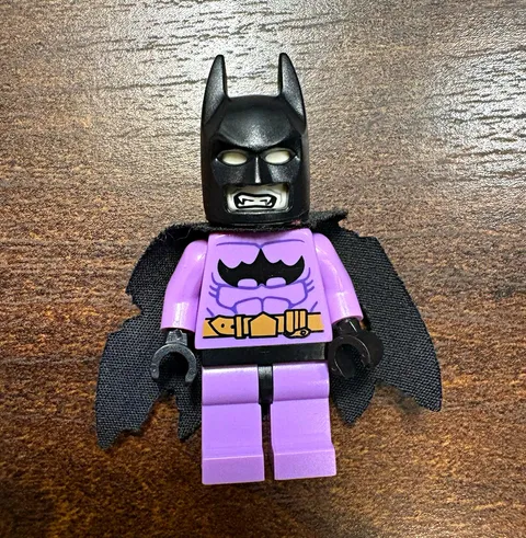 LEGO Batman “Batzarro” Minifigure Pre-Owned great condition
