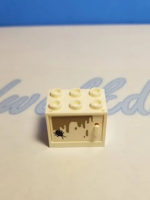 Lego Part 4533 Cupboard Door with Spider Sticker from Set 75904