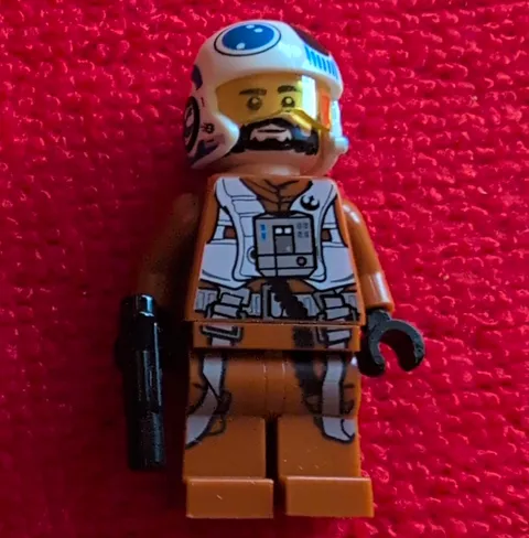 LEGO Star Wars Rebel Pilot (Y-wing) Plastic Minifigure w/ Helmet & Blaster