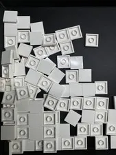 LEGO Tile 2x2 White Part 3068 - NEW - Bulk Lot of 100 Pieces.