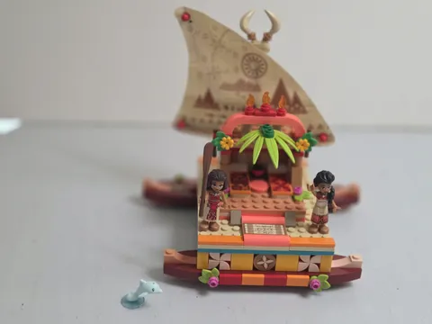 Lego # 4321 Moana wayfinding boat  a part of different color as is