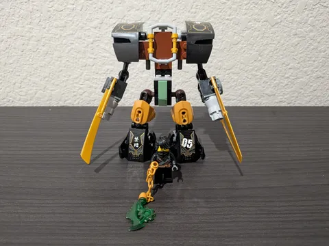 LEGO NINJAGO: Thunder Raider (70723)