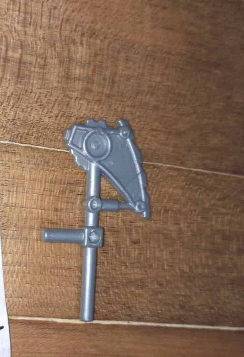 One Minifigure Weapon or Bionicle Mini Weapon Lego 55237c Retired in 2007 1 pc