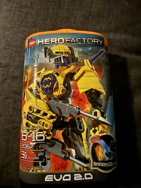LEGO HERO Factory: Evo 2.0 (2067), 99% Complete, Original Instructions, With Box