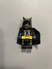 LEGO Batman Fan Club Girl Minifigure Batfan 71020 Batman Movie Series 2 