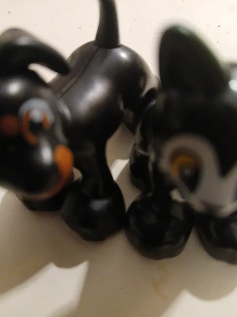 Lego Duplo Figure Black Cat Snd Dog Animal Figures Lot of 2