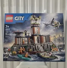 LEGO CITY: Police Prison Island NIB (60419)