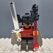 Lego Fright Knights - Bat Lord with Cape Minifigure cas022