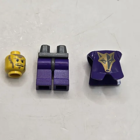 LEGO Minifigure Gold Wolf Purple Battle Armor Chest Plate Breastplate Castle