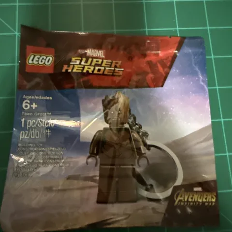 Lego Marvel Avengers Super Heroes Teen Groot Minifig Keychain 5005244 Polybag 