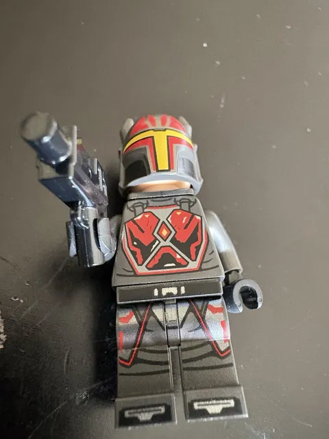 LEGO Star Wars Gar Saxon Minifigure Accessories Included