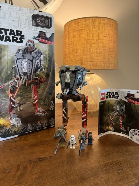 LEGO Star Wars: AT-ST Raider (75254) Retired Set