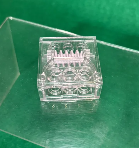 LEGO Technic 6588 Clear Transparent 2 x 4 x 3 1/3 Gear Box