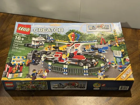Lego Creator Expert 10244 Fairground Mixer Brand New Sealed Retired - Worn Box