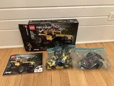LEGO TECHNIC: Jeep Wrangler (42122) Used Complete with Box and Instructions
