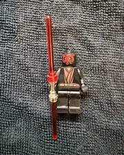 LEGO Star Wars Darth Maul Minifigure w/ Red Double-Bladed Lightsaber