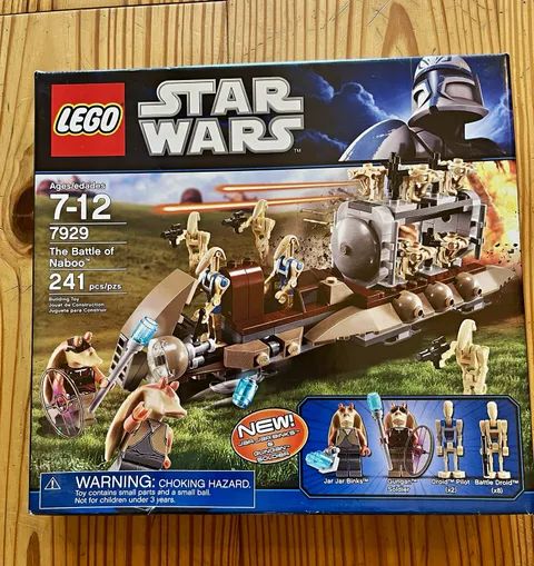 LEGO Star Wars 7929 The Battle of Naboo The Clone Wars 241 pcs Box NEW/Sealed