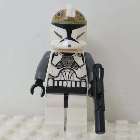 Lego Star Wars Clone Trooper Gunner Phase 1 Clone Wars Minifigure 8039 8014