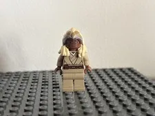LEGO Star Wars Minifigure sw0469 Stass Allie from 75016 - 2R