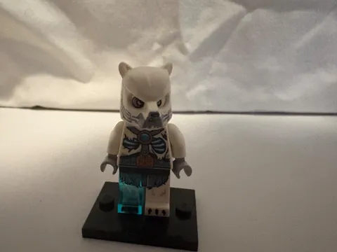 Lego chima ice bear as seen in photo