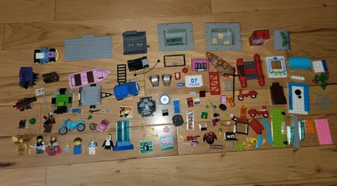 Rare!! Resale Lot LEGO City Swamp 60141 Prison 60127 Mixed Minifigures Star Wars