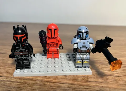 Lego Star Wars Minifigures Mandalorian Paz Vizsla, Moff Gideon, Imperial Praetor