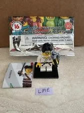 LEGO Minifigures 71027 Series 20 Martial Arts Boy (Karate Kid)