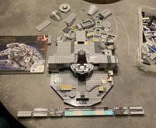Lego 75257 Star Wars Millennium Falcon: Near complete ship, no figs. Book inc.