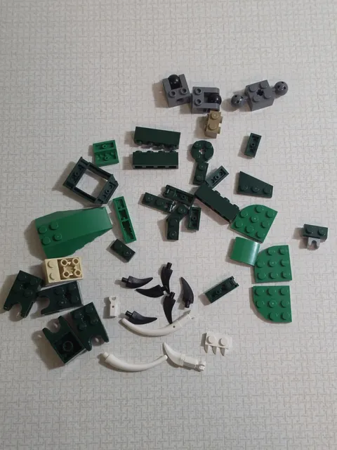 LEGO 31058 Mighty Dinosaurs Green Parts Lot