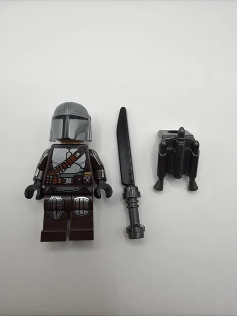 LEGO 75348 The Mandalorian (Din Djarin) / With Dark Saber Minifigure - NEW