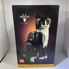 LEGO Ideas #057 - Tuxedo Cat Building Set - 21349 - 1710 Pieces