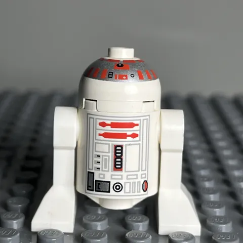 R5-S4 SW0029 Star Wars Lego Figure Short Red Stripes On Dome - 3i
