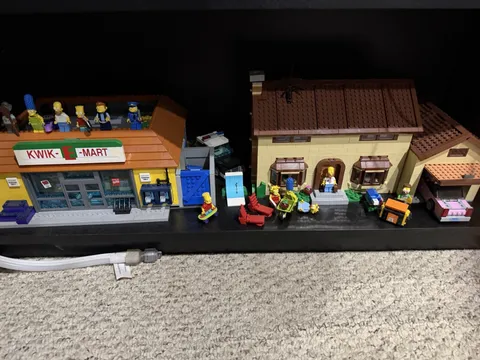LEGO Simpsons Complete Lot - Kwik E Mart, House, Krusty Burger, GWP, Brickheadz
