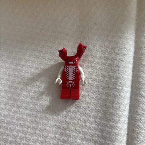 LEGO® Ninjago Fangdam Minifigure Red 2 Headed Snake njo0048 Retired 2012 9445